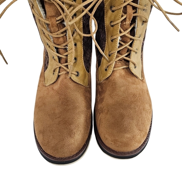 MukLuks Tan Christy Boots - Picture 5 of 9